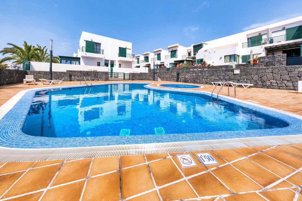 Casa Costa Esmeralda-Shared Pool Costa Teguise Exterior foto